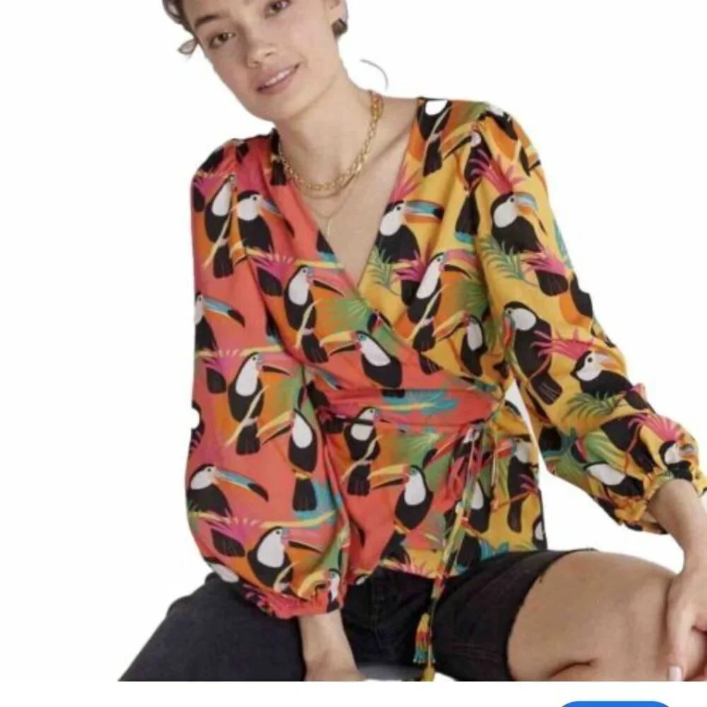 NWT FARM Rio Tropical Toucan Rainbow Chic Feminine Wrap Blouse Size Small - Picture 1 of 10